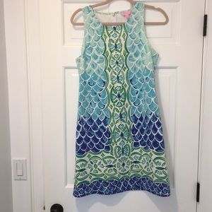 Lily Pulitzer size M wrinkle resistant dress